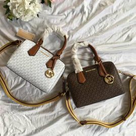 Picture of Michael Kors Lady Handbags _SKUfw153033451fw